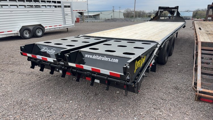 Image for 2025 DELTA 30' GOOSENECK TRAILER