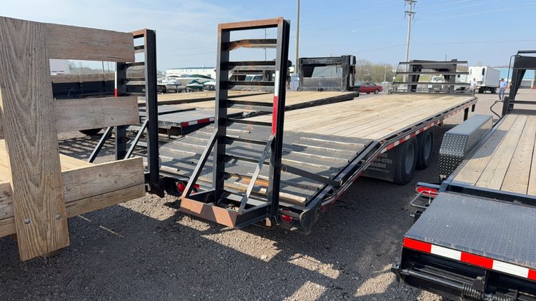 Image for 2022 BETTER BUILT 30' GOOSENECK TRAILER