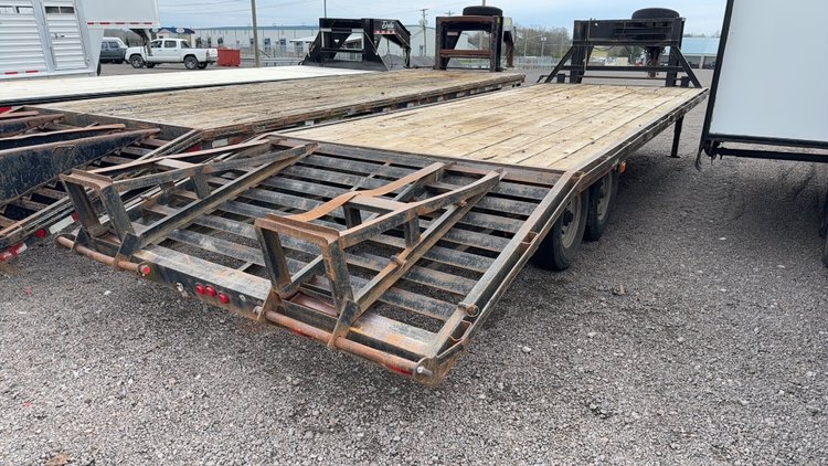 Image for 2013 Q-QUINN 25' GOOSENECK TRAILER