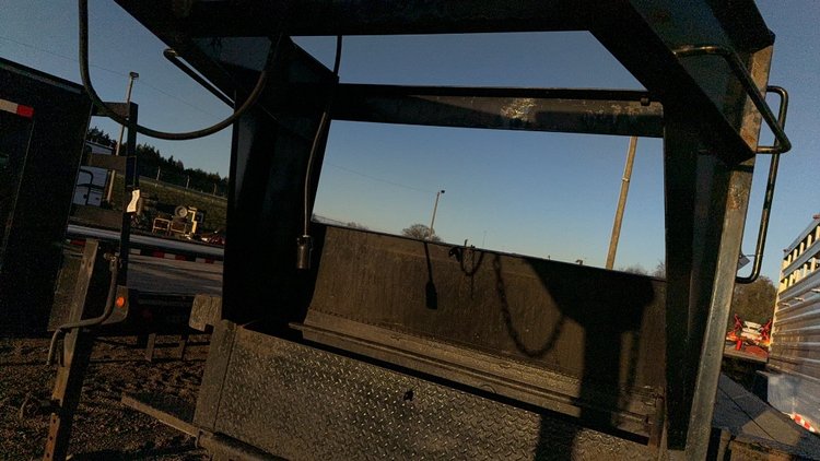 Image for 2017 GATORMADE 21' GOOSENECK TRAILER