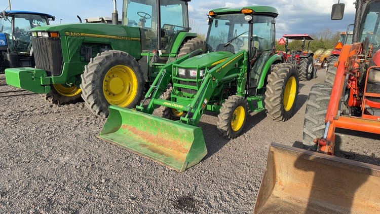 Image for JOHN DEERE 4052R TRACTOR