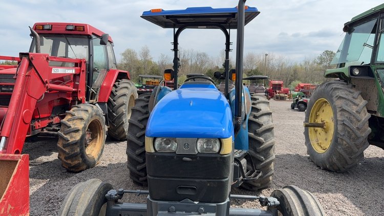 Image for NEW HOLLAND TN70 TRACTOR