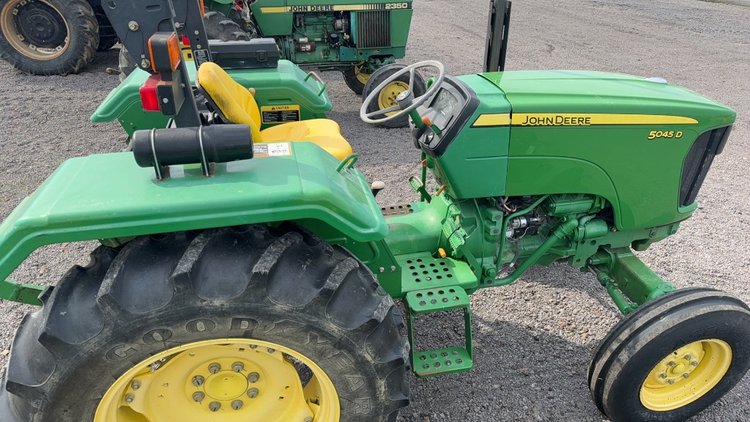 Image for JOHN DEERE 5045 D TRACTOR