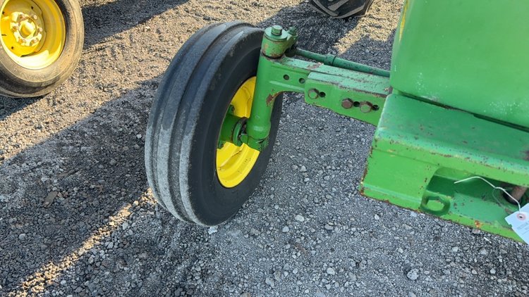 Image for JOHN DEERE 2550 TRACTOR