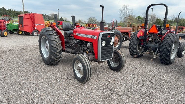 Image for MASSEY FERGUSON 240 TRACTOR
