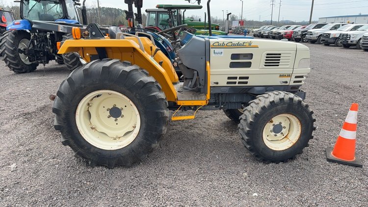 Image for CUB CADET 8454 TRACTOR