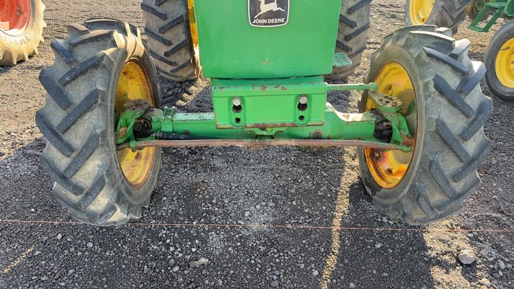 Image for JOHN DEERE 2240 TRACTOR