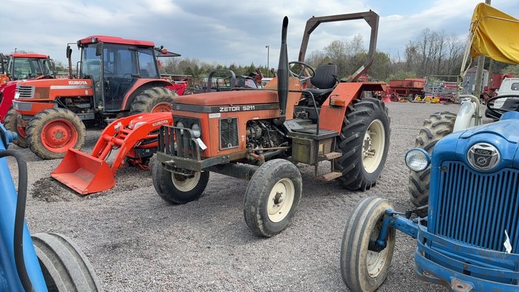 Image for ZETOR 5211 TRACTOR