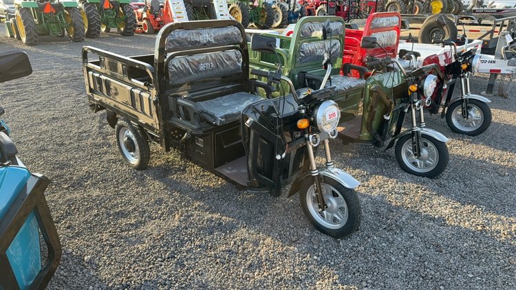 Image for 2026 IRET13 ELECTRIC 3 WHEEL SCOOTER