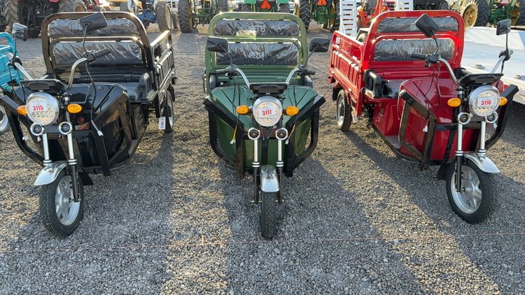 Image for 2026 IRET13 ELECTRIC 3 WHEEL SCOOTER