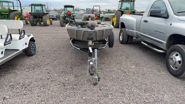 Image for BASS TRACKER PRO TEAM165 16' ALUMINUM BOAT