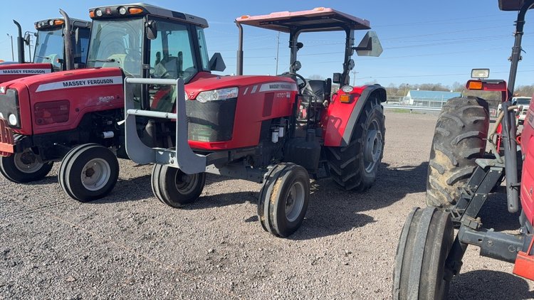Image for MASSEY FERGUSON 4704 TRACTOR