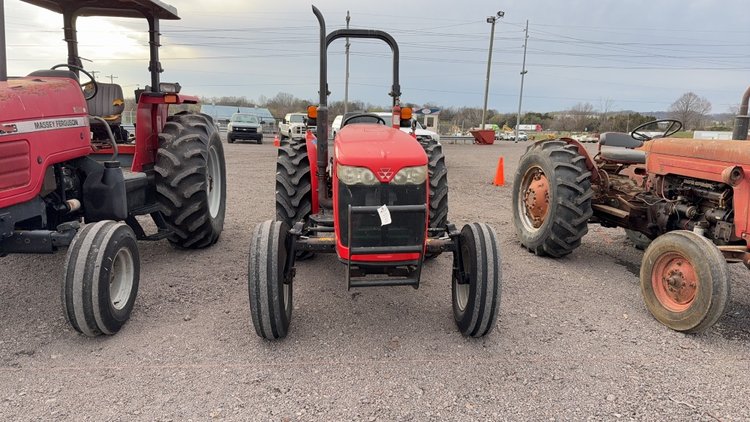 Image for MASSEY FERGUSON 2615 TRACTOR