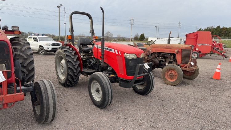 Image for MASSEY FERGUSON 2615 TRACTOR