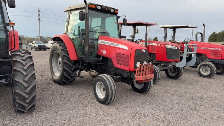 Image for MASSEY FERGUSON 5435 TRACTOR