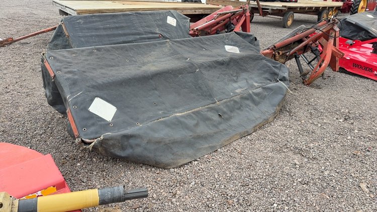 Image for AGCO 8' 3 PT HITCH DISC MOWER