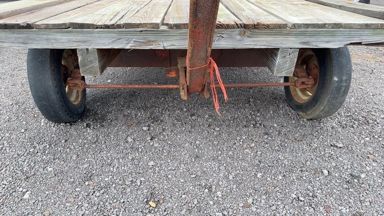 Image for 5 LUG WAGON RUNNING GEAR