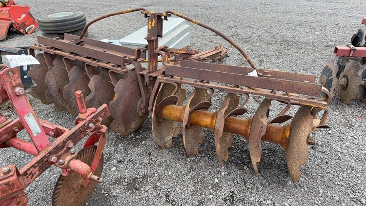 Image for 8' PULL TYPE DISC HARROW