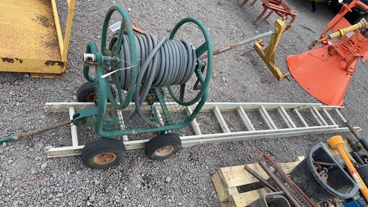 Image for 16' ALUMINUM EXTENSION LADDER & WATER HOSE REEL