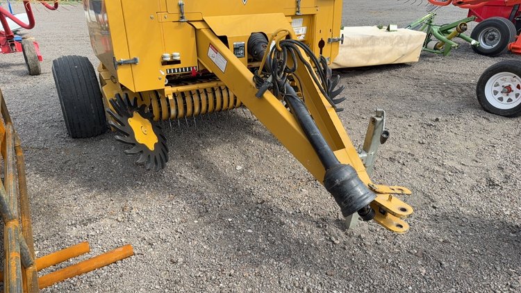 Image for VERMEER 504 MCL ROUND BALER