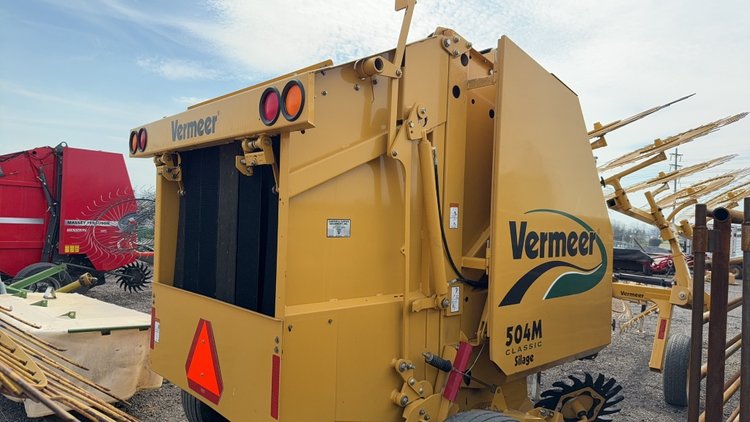Image for VERMEER 504 MCL ROUND BALER