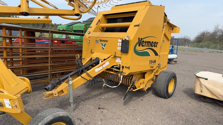 Image for VERMEER 504 MCL ROUND BALER