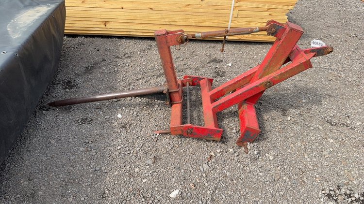 Image for 3-POINT HITCH SCISSOR LIFT BALE SPEAR
