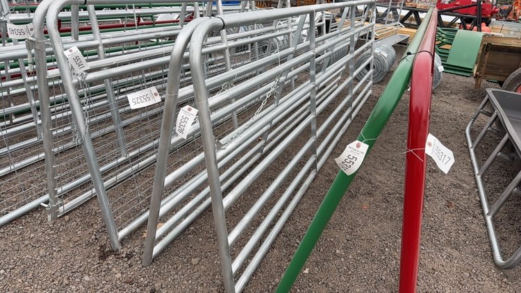Image for QTY (1) 14' 7 BAR GATE