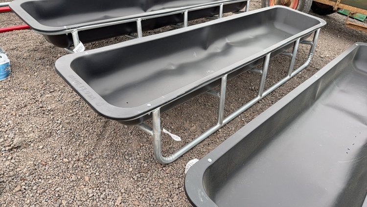 Image for 10' POLY FEED BUNK
