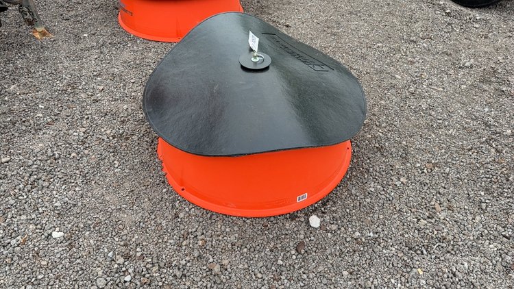 Image for CENTURY PRODUCTS MINERAL FEEDER