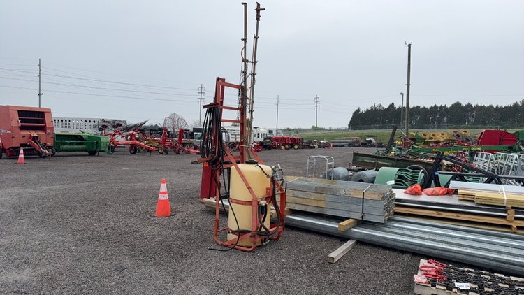 Image for 3-POINT HITCH BOOMLESS SPRAYER