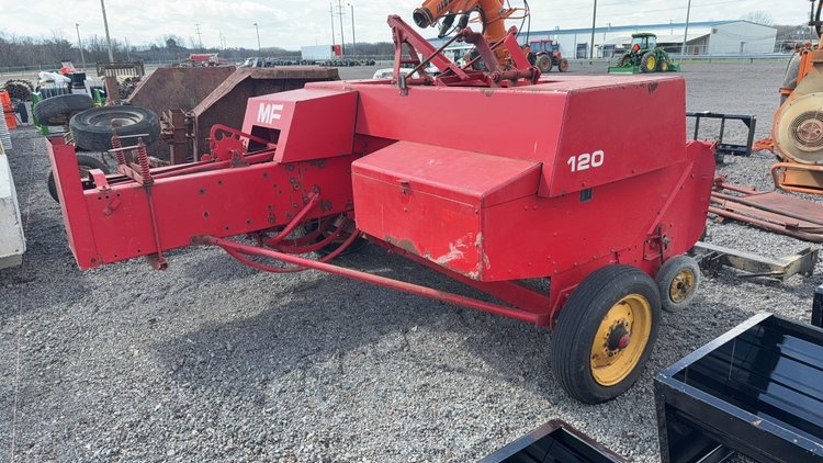 Image for MASSEY FERGUSON 120 SQUARE BALER