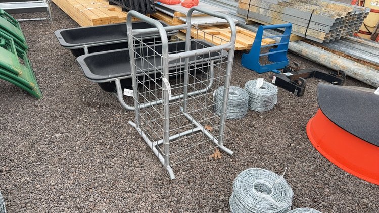 Image for SQUARE BALE FEEDER