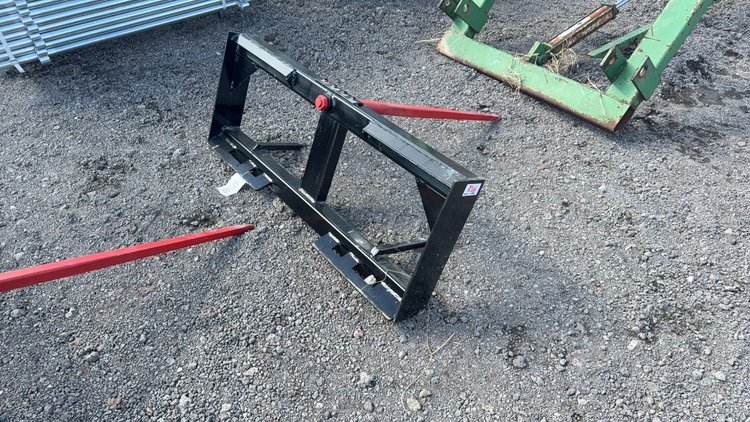 Image for KIVEL SKID STEER 3 PRONG BALE SPEAR