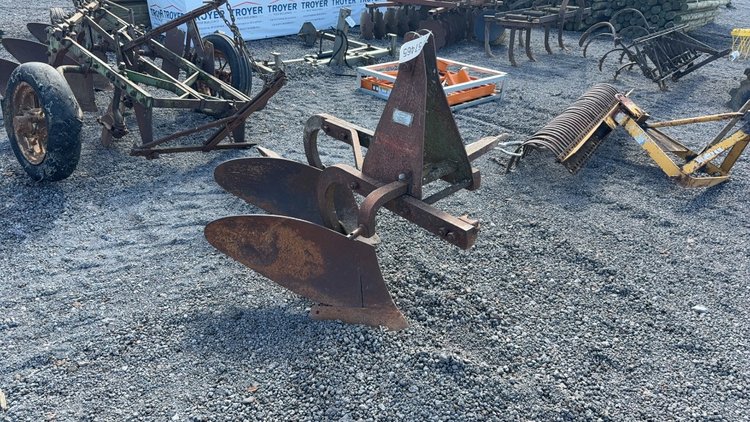 Image for DEARBORN 3-POINT HITCH 2 BOTTOM PLOW