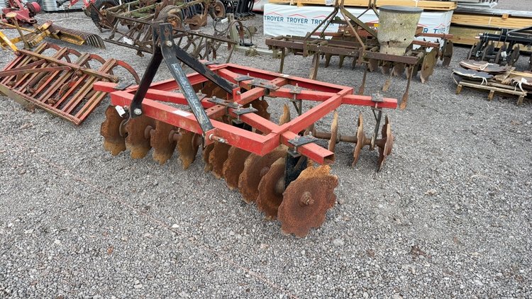 Image for L AND S 5' 3-POINT HITCH DISC HARROW