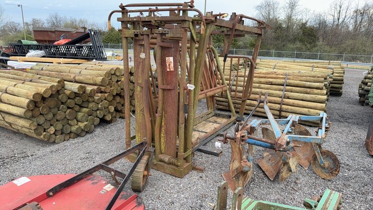 Image for POWDER RIVER SQUEEZE CHUTE W/ HEADGATE