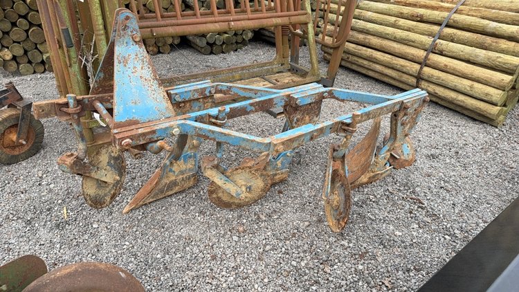 Image for 3-POINT HITCH 3 BOTTOM PLOW