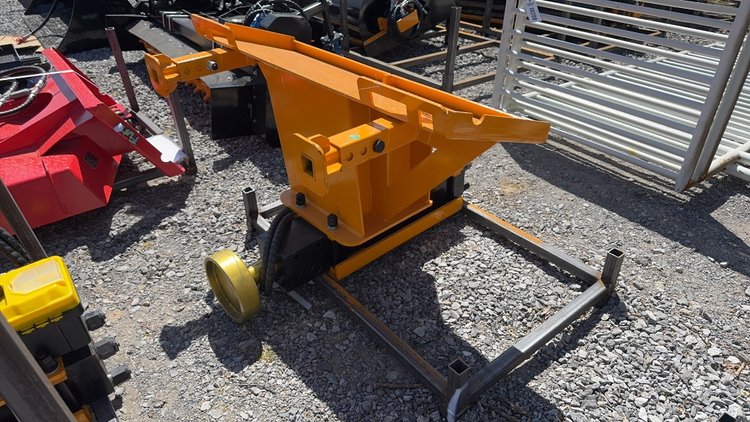 Image for FUTURE SKID STEER HYD POST DRIVER