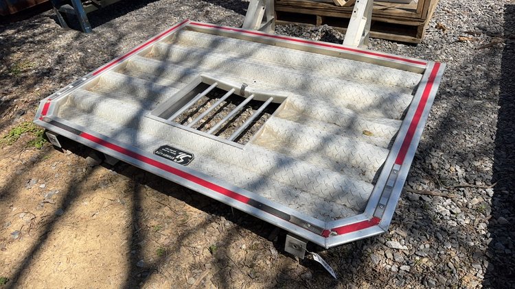 Image for ALUMINUM HEADACHE RACK