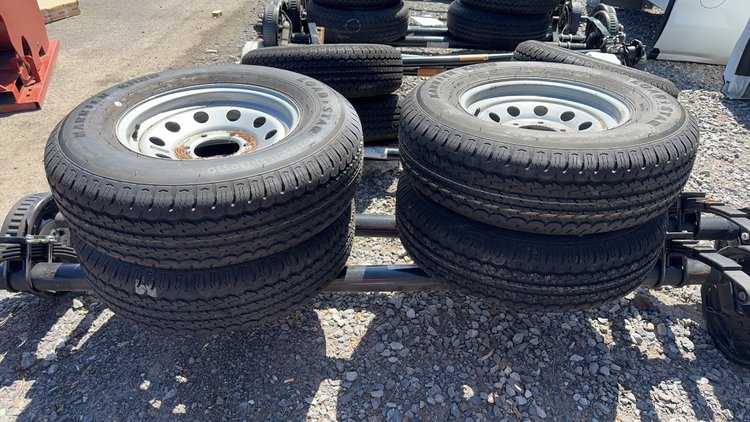 Image for QTY(2) 6 LUG TRAILER AXLE