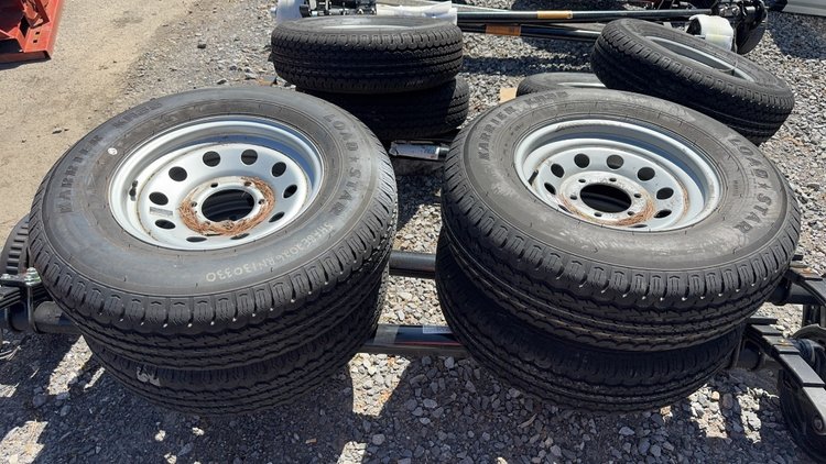 Image for QTY(2) 6 LUG TRAILER AXLE