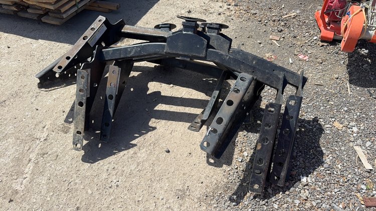 Image for QTY(5) FORD TRAILER HITCH