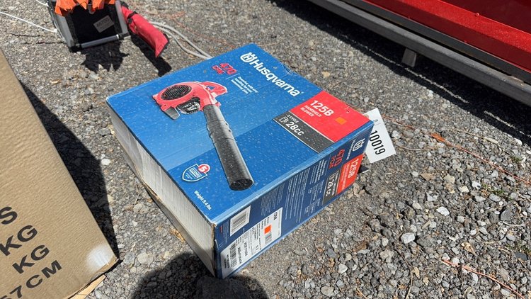 Image for HUSQVARNA 125B HANDHELD BLOWER