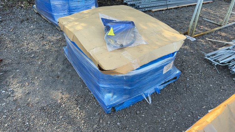 Image for PALLET OF BLUE COILED AIR LINES