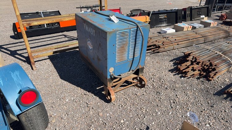 Image for MILLER SRH333 ELECTRIC WELDER