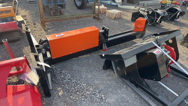 Image for FUTURE SKID STEER WOOD SPLITTER
