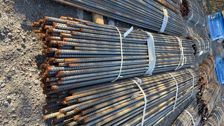 Image for BUNDLE OF VARIOUS SIZE REBAR