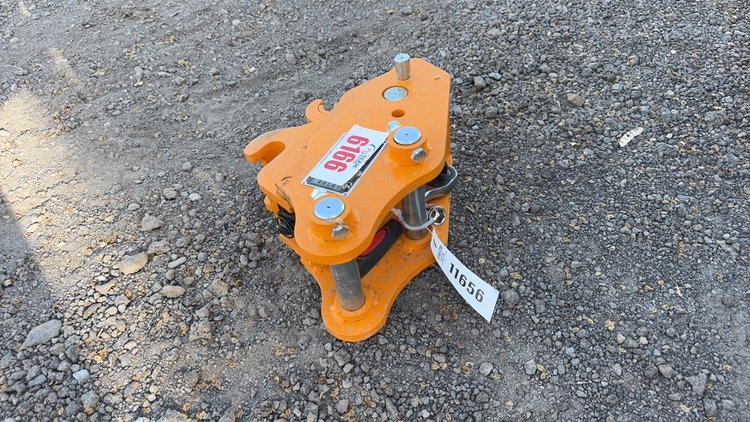 Image for MINI EXCAVATOR QUICK COUPLER