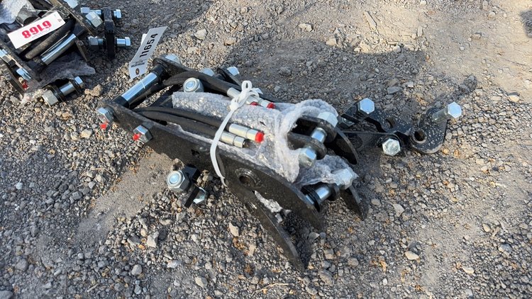 Image for QTY(2) MINI EXCAVATOR HYD THUMB